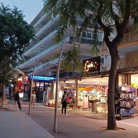 Chez Chantal Zone Touristique Garage Gratuit شقة