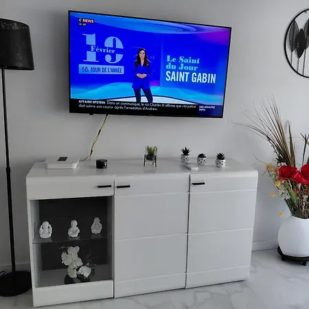 Chez Chantal Zone Touristique Garage Gratuit Apartment *